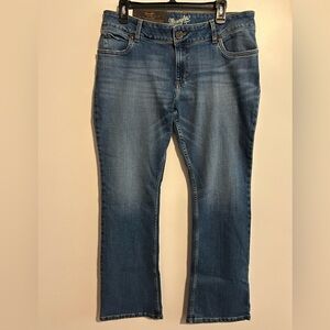 Wrangler Women's Boot Cut Jeans